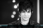 Adam Lambert : adam-lambert-1332354189.jpg