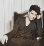 Adam Lambert : adam-lambert-1334593201.jpg