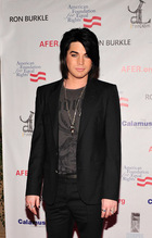 Adam Lambert : adam-lambert-1334593220.jpg