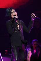 Adam Lambert : adam-lambert-1334891588.jpg