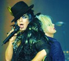 Adam Lambert : adam-lambert-1335211465.jpg