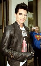 Adam Lambert : adam-lambert-1335236913.jpg