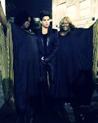 Adam Lambert : adam-lambert-1335238318.jpg