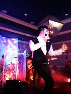 Adam Lambert : adam-lambert-1335807324.jpg