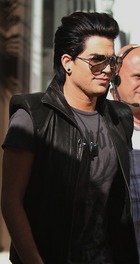 Adam Lambert : adam-lambert-1335820922.jpg