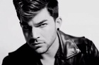 Adam Lambert : adam-lambert-1427209201.jpg