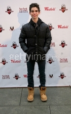 Cameron Boyce : cameron-boyce-1387227634.jpg