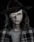 Chandler Riggs : chandler-riggs-1508742722.jpg