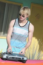 Chord Overstreet : ChordOverstreet_1302127320.jpg