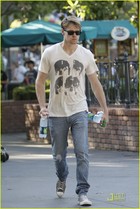 Chord Overstreet : chord-overstreet-1313580548.jpg