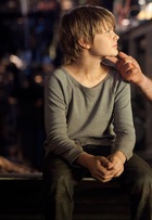 Dakota Goyo : dakota-goyo-1376418113.jpg