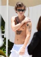 Harry Styles : harry-styles-1377714860.jpg