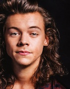 Harry Styles : harry-styles-1480106477.jpg