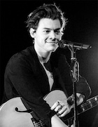 Harry Styles : harry-styles-1494697929.jpg