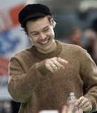 Harry Styles : harry-styles-1497384320.jpg