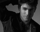 Justin Gaston : JustinGaston_1293333670.jpg