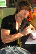 Justin Gaston : JustinGaston_1305605414.jpg