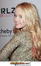 Kathryn Newton : KathrynNewton_1299531054.jpg