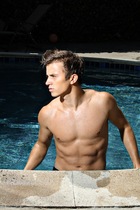 Kenny Wormald : kenny-wormald-1318354138.jpg