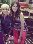 Laura Marano : TI4U1373617236.jpg