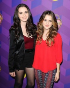 Laura Marano : TI4U1440783095.jpg