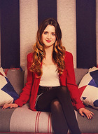 Laura Marano : laura-marano-1380679539.jpg