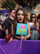 Laura Marano : laura-marano-1396792932.jpg