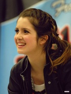 Laura Marano : laura-marano-1407167877.jpg