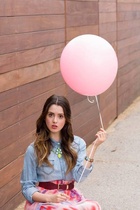 Laura Marano : laura-marano-1416681052.jpg