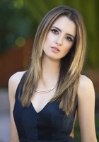 Laura Marano : laura-marano-1419273251.jpg