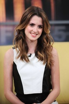 Laura Marano : laura-marano-1423177866.jpg