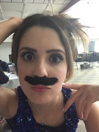 Laura Marano : laura-marano-1429402499.jpg