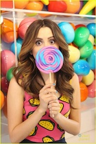 Laura Marano : laura-marano-1441384895.jpg