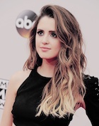 Laura Marano : laura-marano-1489624433.jpg