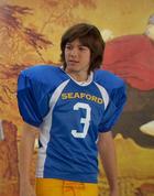 Leo Howard : leo-howard-1350464904.jpg