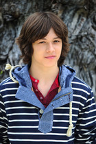 Leo Howard : leo-howard-1362213583.jpg