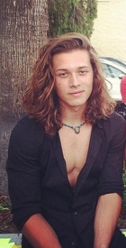 Leo Howard : leo-howard-1423362465.jpg