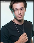 Leo Howard : leo-howard-1476118221.jpg