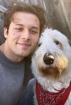 Leo Howard : leo-howard-1608264362.jpg