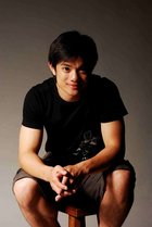 Osric Chau : OsricChau_1282500398.jpg