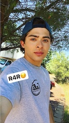 Ryan Ochoa : ryan-ochoa-1498811761.jpg