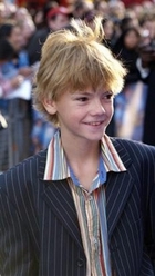 Thomas Sangster : TI4U_u1144600825.jpg