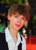 Thomas Sangster : Thomas_Sangster_1223215676.jpg