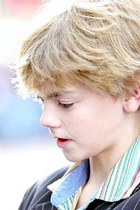 Thomas Sangster : thomas-sangster-1424285102.jpg