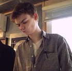 Thomas Sangster : thomas-sangster-1427023801.jpg