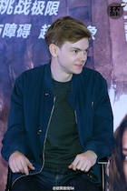 Thomas Sangster : thomas-sangster-1445568901.jpg