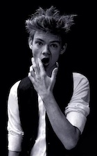 Thomas Sangster : thomas-sangster-1446234001.jpg