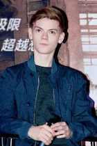 Thomas Sangster : thomas-sangster-1448141761.jpg