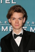 Thomas Sangster : thomas-sangster-1516879441.jpg