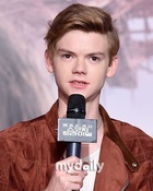 Thomas Sangster : thomas-sangster-1577819198.jpg